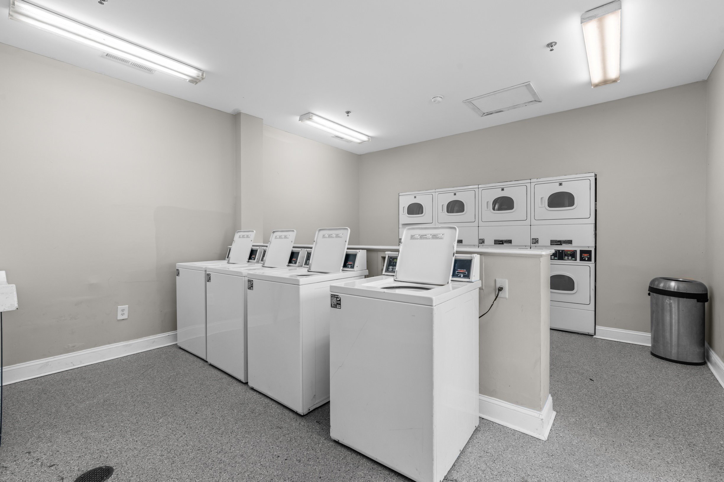 laundry room at Midwood 555 apartments Situated in Marietta area at 555 Little St SE